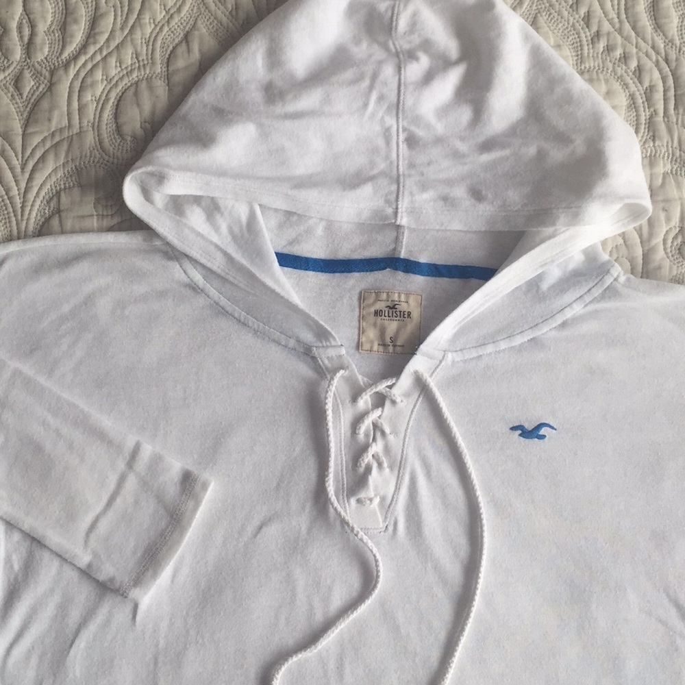 Hollister pullover hoodie